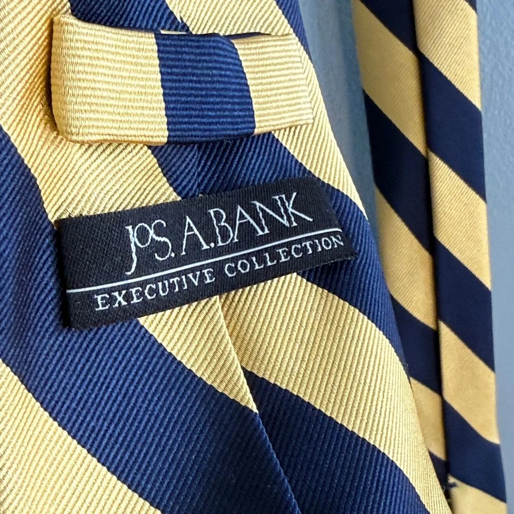 Jos A Bank Exec Collection Silk Tie Navy Yellow Repp Stripe Preppy Ivy League
